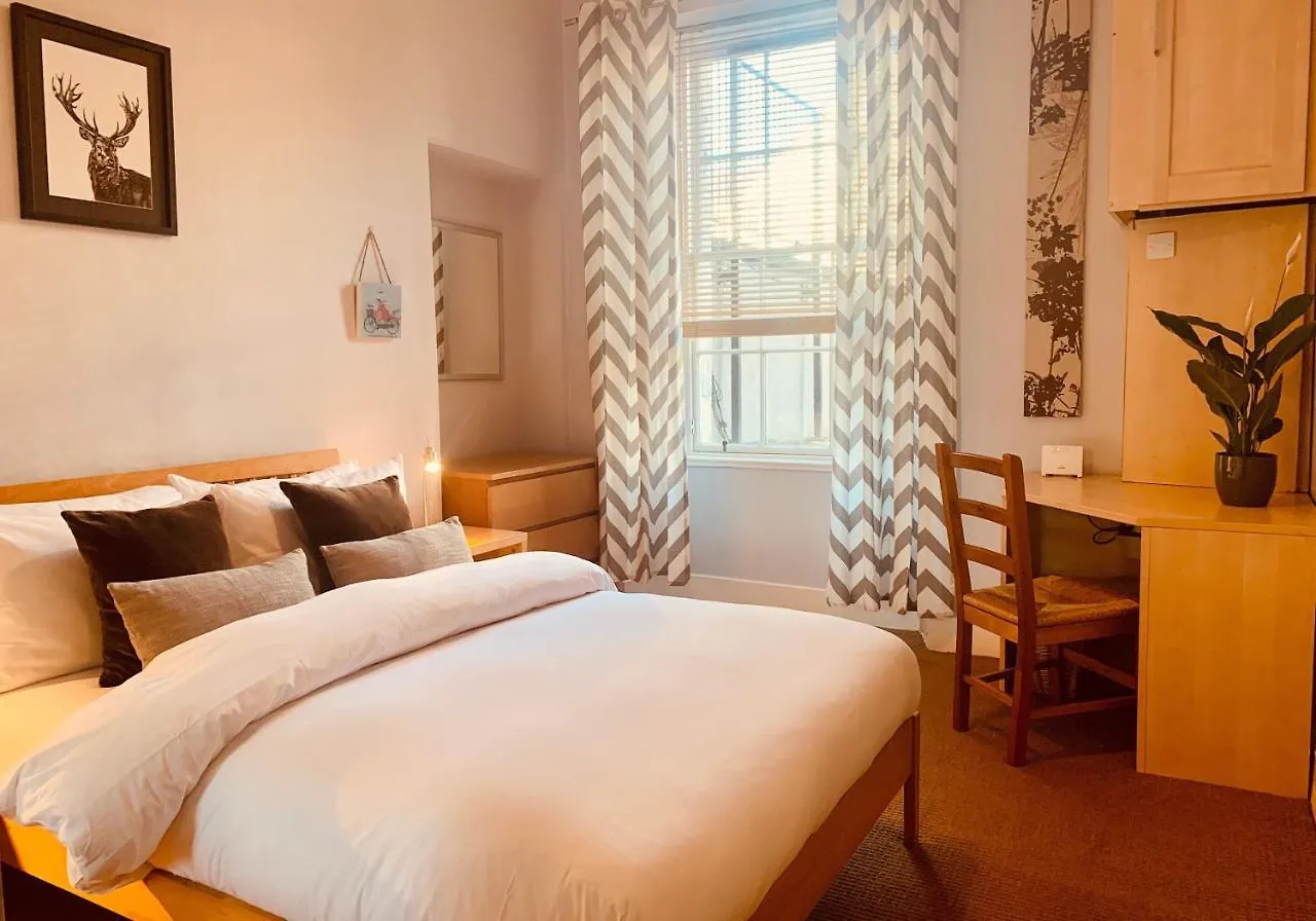 The St Mary'S Street Residence Edinburgh